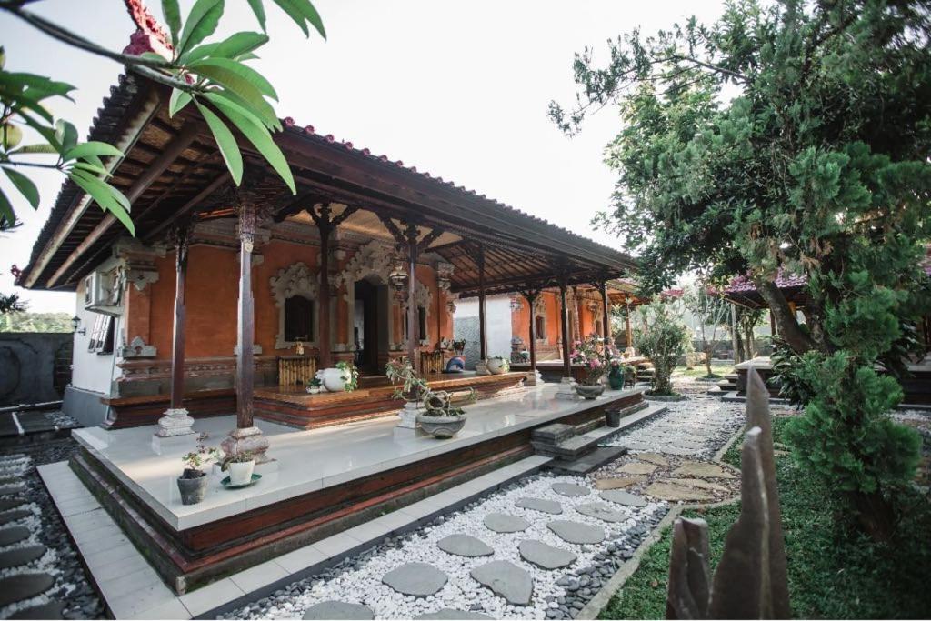 Escotel Villa Marga Табанан Екстер'єр фото