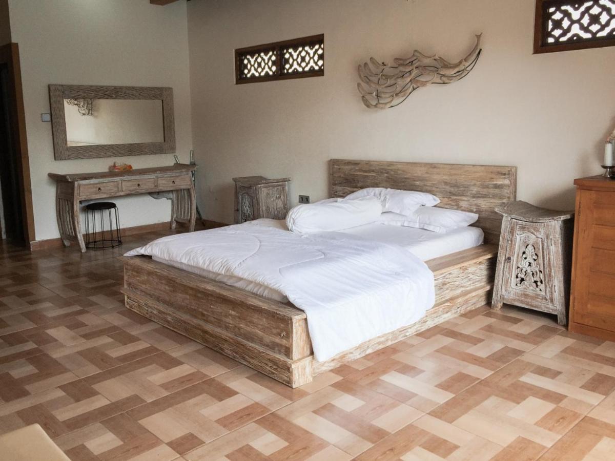 Escotel Villa Marga Табанан Екстер'єр фото